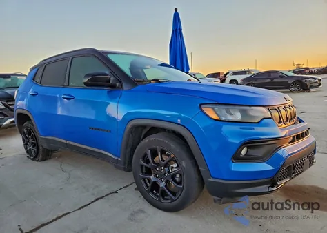 2022 Jeep Compass Latitude from USA, damaged, VIN 3C4NJDBBXNT181787